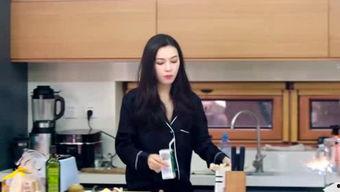 原创吃瓜少女侃娱乐,揭秘明星幕后故事